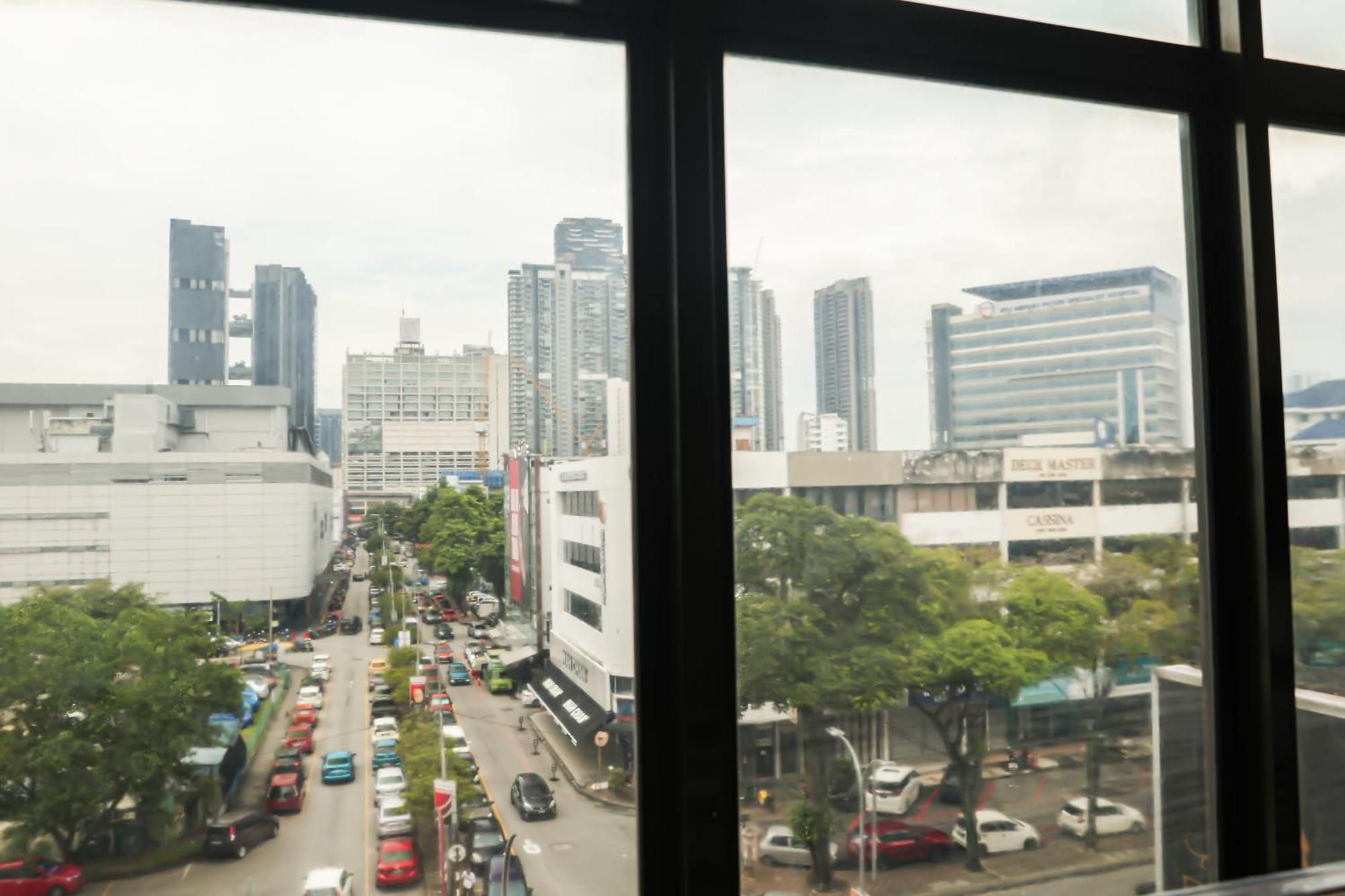 De Royal Hotel Ampang  Exterior photo